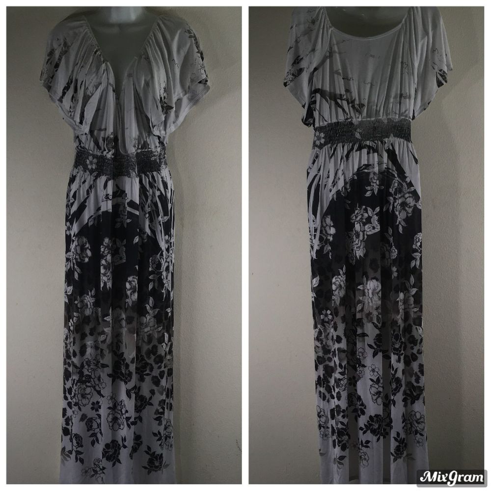 Mi Manchi Woman White/Black /Gray Floral M…